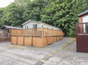 Acorn Lodge